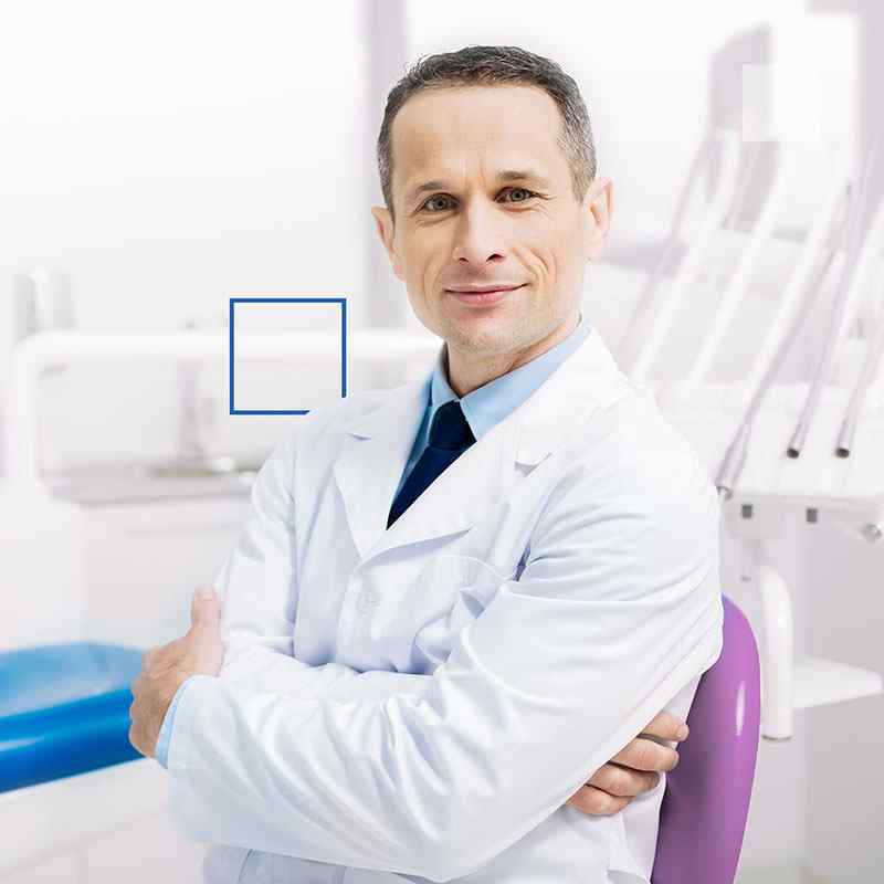 https://alaaj-dentalcare.com/wp-content/uploads/2020/01/people-03.jpg